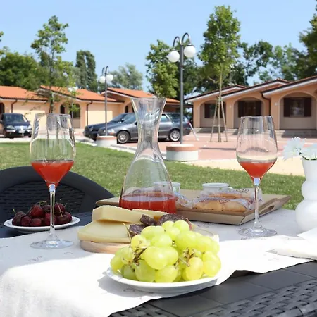 Villaggio Olmè Appart hôtel *